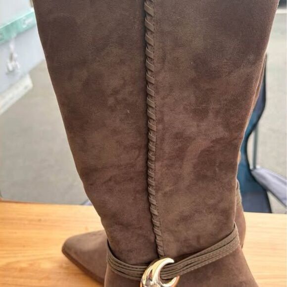 Taupe Suede Boots w Gold Buckle Detail - Picture 2 of 5